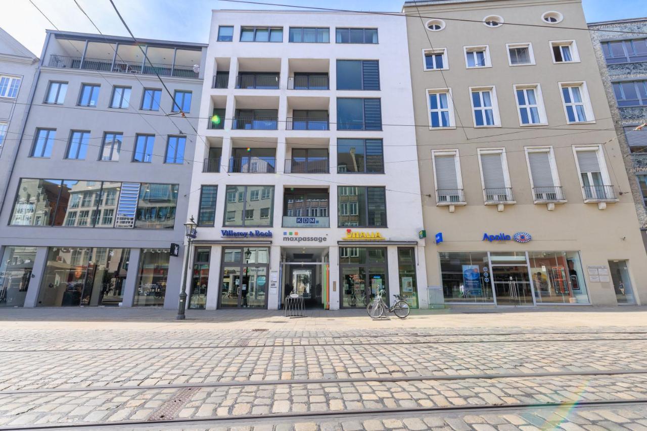 Global Living - Design Apartment I Rathausplatz I Beamer I Ac I Kitchen I Augsburgo Exterior foto